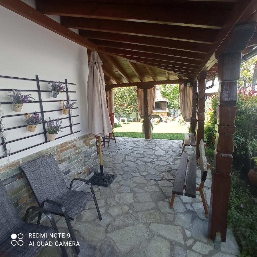 Poly'S Sea Side House Villa Коропи Екстериор снимка